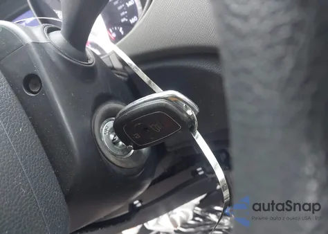 2016 Hyundai Santa Fe Sport 2.4L z USA, uszkodzony, nr VIN 5XYZTDLB5GG338842